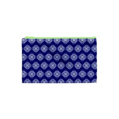 Abstract Knot Geometric Tile Pattern Cosmetic Bag (xs) by GardenOfOphir