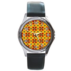 Seventies Hippie Psychedelic Circle Round Metal Watch