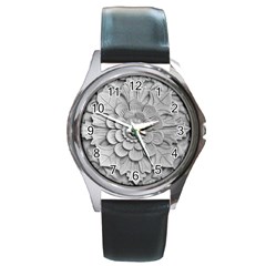 Pattern Motif Decor Round Metal Watch by Simbadda
