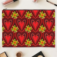 Digitally Created Seamless Love Heart Pattern Tile Cosmetic Bag (xxxl)  by Simbadda