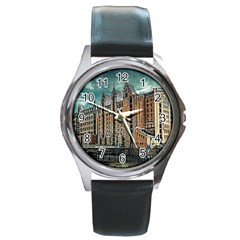 Architecture City Building Travel Round Metal Watch by Pakrebo