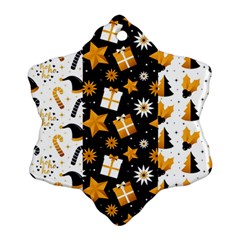 Black Golden Christmas Pattern Collection Snowflake Ornament (two Sides)