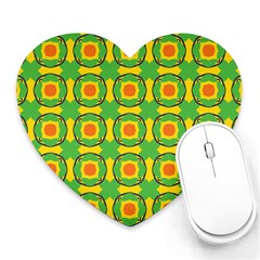 Nadallaa Heart Mousepads