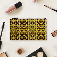 Venturo Cosmetic Bag (small) by deformigo