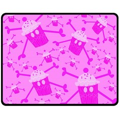 Cccartonnslogobg7 Cupycakescollage11pinknewbkgrd* Jokerscullzzz7117 Logohotpinkpattern Fleece Blanket (medium) 