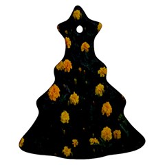 Bloomed Yellow Petaled Flower Plants Ornament (christmas Tree) 