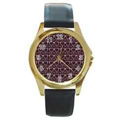 Pattern 197 Round Gold Metal Watch by GardenOfOphir