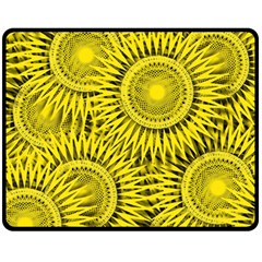 Abstract Sun Pattern Yellow Background Fleece Blanket (medium)