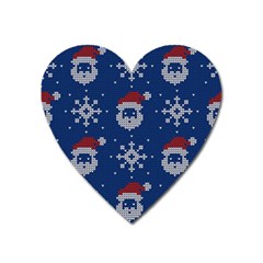 Santa Clauses Wallpaper Heart Magnet