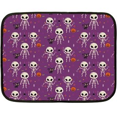 Skull Halloween Pattern Fleece Blanket (mini)