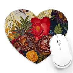 Floral Design 06 Heart Mousepad